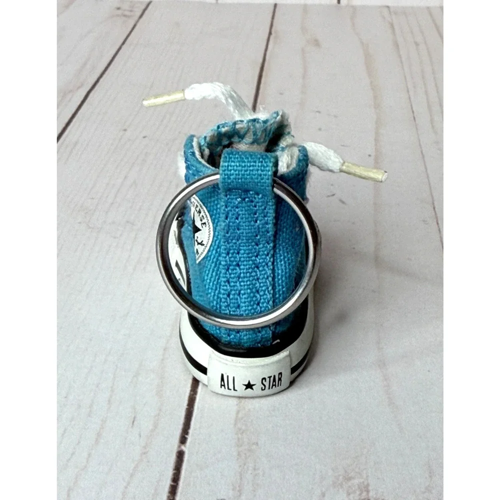 Converse Key Chain Blue ALL STAR CHUCK TAYLOR SNEAKER EDITION - Unlaces